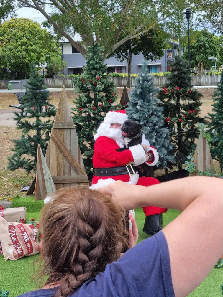 Behind the camera during a Christmas session.